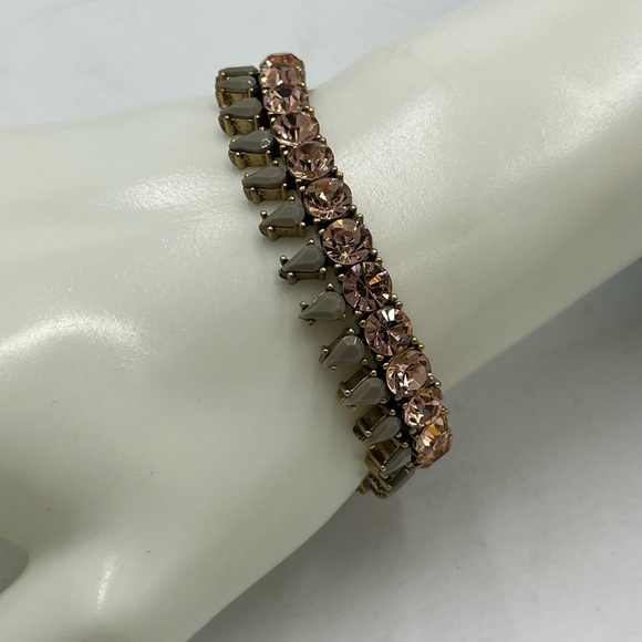 J. Crew Round Pink Crystal Tan Pear Shaped Elastic Gold Tone Stretch Bracelet - Picture 4 of 8